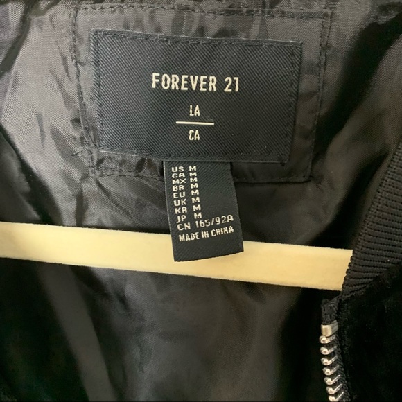 FOREVER 21 Crushed Velvet bomber jacket - Picture 4 of 6